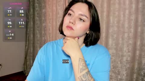 Snapshot of hoot_owl_cb chatting on 02.24.25 Karina online show from 02.24.25