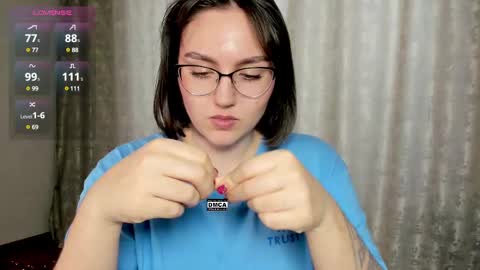 Snapshot of hoot_owl_cb chatting on 02.25.25 Karina online show from 02.25.25