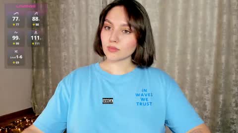 Snapshot of hoot_owl_cb chatting on 02.28.25 Karina online show from 02.28.25