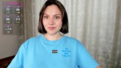 Snapshot of hoot_owl_cb chatting on 03.11.25 Karina online show from 03.11.25