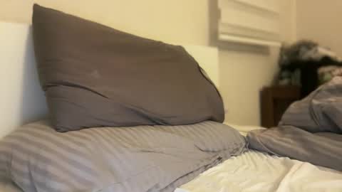 Snapshot of hoplonger chatting on 02.26.26 hoplonger online show from 02.26.26