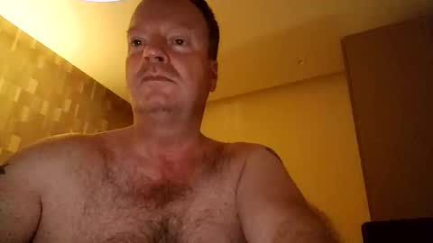 Snapshot of horn1618 chatting on 05.17.26 horn1618 online show from 05.17.26