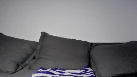 Snapshot of hornboy43 chatting on 10.05.25 Oliver Saints online show from 10.05.25