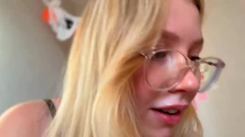 Audrey online show from 10.20.25