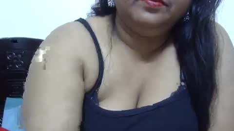horneydesibabe online show from 12.30.24