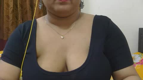 horneydesibabe online show from 10.13.25