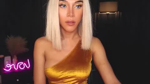 Snapshot of horny_ayahh chatting on 03.08.25 horny_ayahh online show from 03.08.25