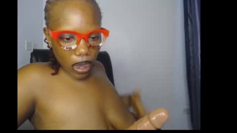 Snapshot of horny_chubby22 chatting on 03.02.26 Mira online show from 03.02.26