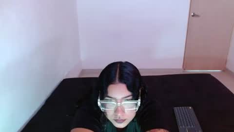 Snapshot of horny_kathe chatting on 07.08.26 horny_kathe online show from 07.08.26