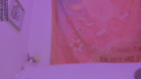 Snapshot of horny_moly chatting on 02.15.25 The girl with butterfly lips online show from 02.15.25