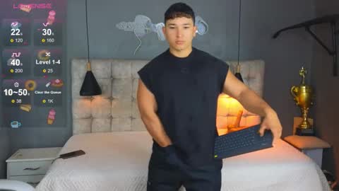 horny_nick18 online show from 01.09.26