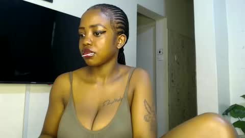 Snapshot of horny_princcess chatting on 12.16.24 horny_princcess online show from 12.16.24