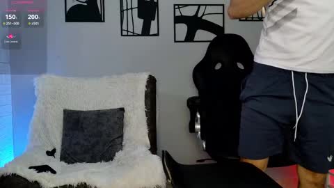 horny_roomies69 online show from 03.02.26