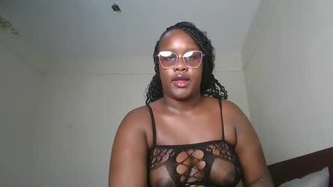 Snapshot of horny_sexxy_babe chatting on 02.19.26 Lucy online show from 02.19.26