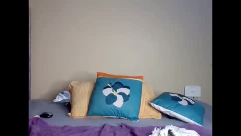 horny_squiter online show from 12.12.24