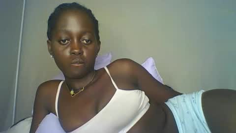 Bella online show from 10.29.25