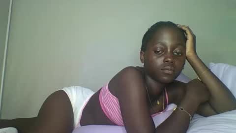 Bella online show from 10.30.25