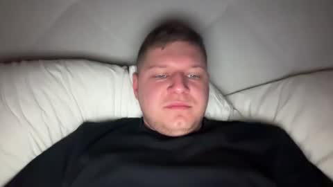 Snapshot of hornyboy95300 chatting on 01.27.25 hornyboy95300 online show from 01.27.25