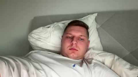 Snapshot of hornyboy95300 chatting on 03.03.25 hornyboy95300 online show from 03.03.25