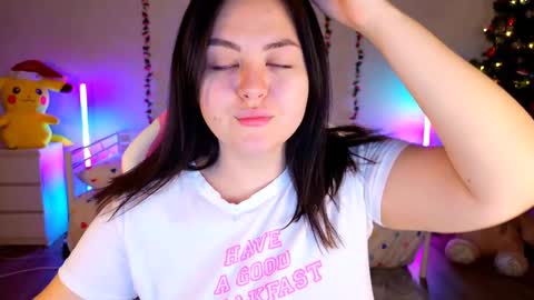 Snapshot of hornycakee chatting on 12.19.24 HornyCakee online show from 12.19.24