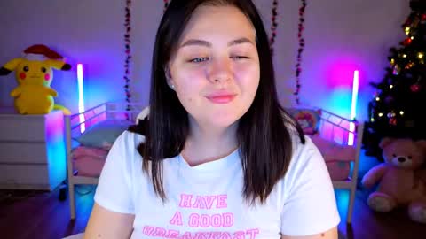 Snapshot of hornycakee chatting on 12.22.24 HornyCakee online show from 12.22.24