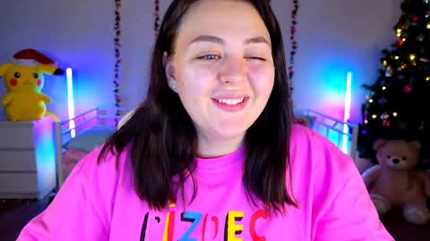 Snapshot of hornycakee chatting on 12.25.24 HornyCakee online show from 12.25.24