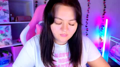 Snapshot of hornycakee chatting on 03.06.25 HornyCakee online show from 03.06.25