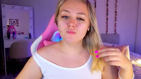 HornyCakee online show from 11.29.25