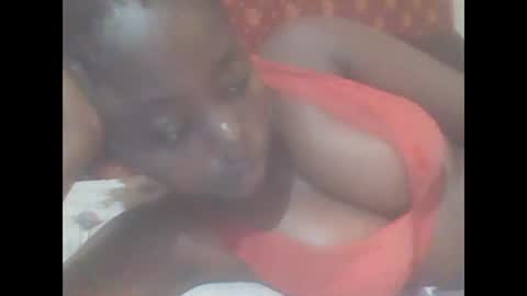 Snapshot of hornygal001 chatting on 06.05.26 hornygal001 online show from 06.05.26