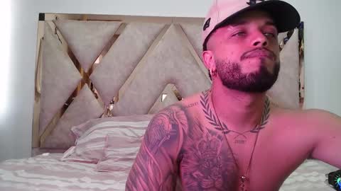 hornygirl_20000 online show from 10.21.25