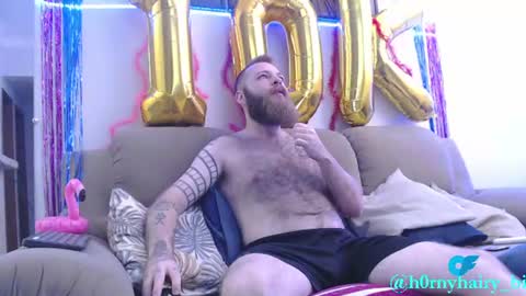 Snapshot of hornyhairy_bi chatting on 07.04.26 Harry online show from 07.04.26