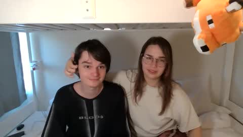 Snapshot of hornykitty_x chatting on 05.03.26 Alisa and Mike online show from 05.03.26