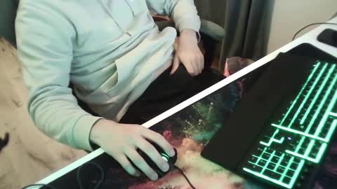 Snapshot of hornyman1998_03 chatting on 03.13.26 hornyman1998_03 online show from 03.13.26