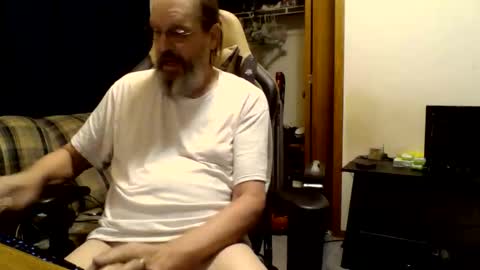 Snapshot of hornymanwi chatting on 02.12.26 hornymanwi online show from 02.12.26