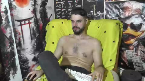 Snapshot of hornymaster93 chatting on 09.27.25 hornymaster online show from 09.27.25