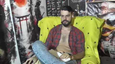 Snapshot of hornymaster93 chatting on 10.03.25 hornymaster online show from 10.03.25