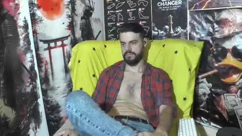 Snapshot of hornymaster93 chatting on 10.05.25 hornymaster online show from 10.05.25