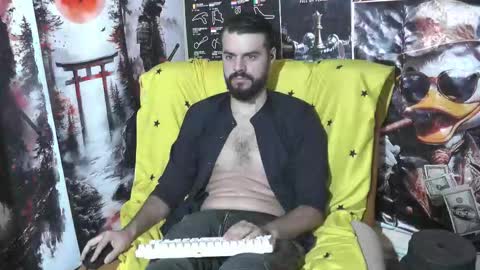 Snapshot of hornymaster93 chatting on 10.11.25 hornymaster online show from 10.11.25