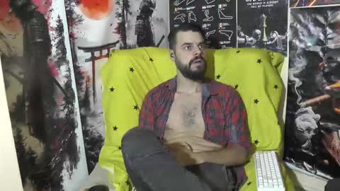 Snapshot of hornymaster93 chatting on 10.12.25 hornymaster online show from 10.12.25