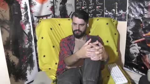 Snapshot of hornymaster93 chatting on 10.13.25 hornymaster online show from 10.13.25