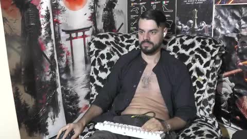 Snapshot of hornymaster93 chatting on 10.30.25 hornymaster online show from 10.30.25