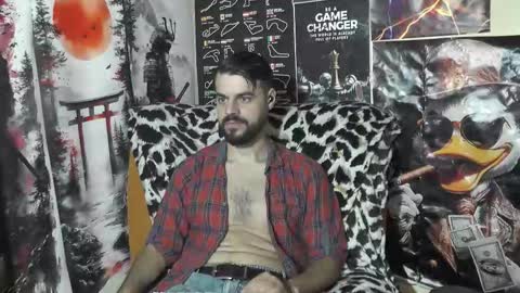 Snapshot of hornymaster93 chatting on 11.02.25 hornymaster online show from 11.02.25