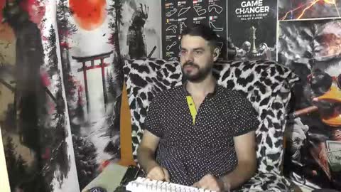 Snapshot of hornymaster93 chatting on 11.06.25 hornymaster online show from 11.06.25