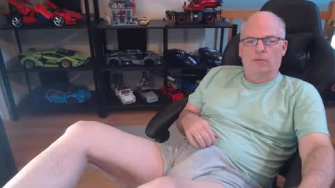 hornynthick70 online show from 12.22.24