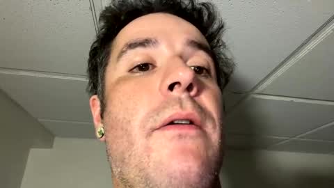 Snapshot of hornytony8 chatting on 10.03.25 HornyTony online show from 10.03.25