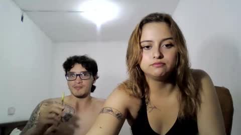 Snapshot of hot2playxxx chatting on 10.09.25 hot2playxxx online show from 10.09.25