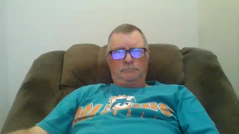Snapshot of hot4tightholes chatting on 02.05.25 hot4tightholes online show from 02.05.25