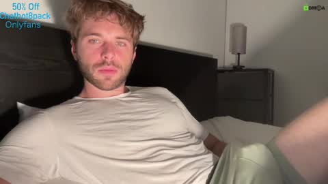 Snapshot of hot8pack01 chatting on 10.13.25 Edward aka Wolf online show from 10.13.25