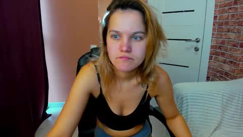 Jessica  online show from 10.03.25