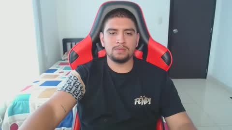 Snapshot of hot__husbands chatting on 03.03.25 hot__husbands online show from 03.03.25